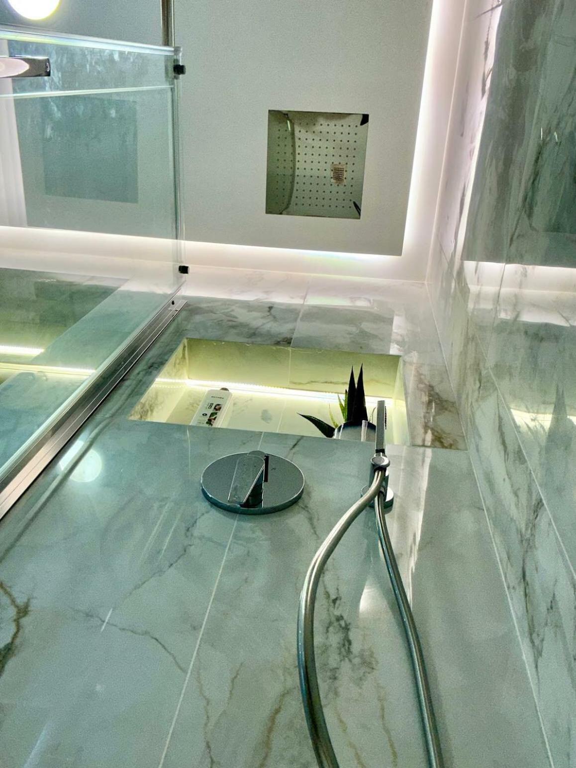 Gatu Premium Deseo Piso De Lujo Con Parking " Preferente Mayores De 25 Anos Y Familias " Cádiz Exterior foto